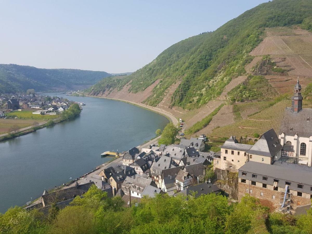 Hotel Klapperburg Байльштайн Екстер'єр фото